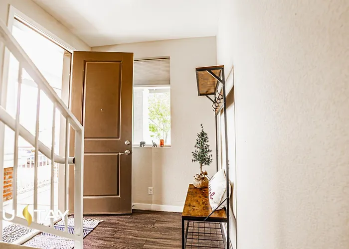 Downtown Mesa, Ground-floor Room, Night Security Privatunterkunft *